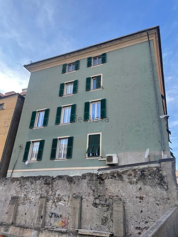 appartamento in vendita a Genova in zona Sampierdarena