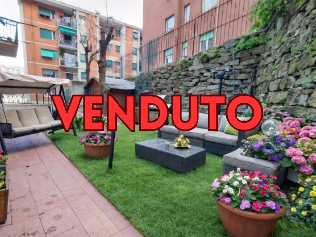 appartamento in vendita a Genova in zona Marassi