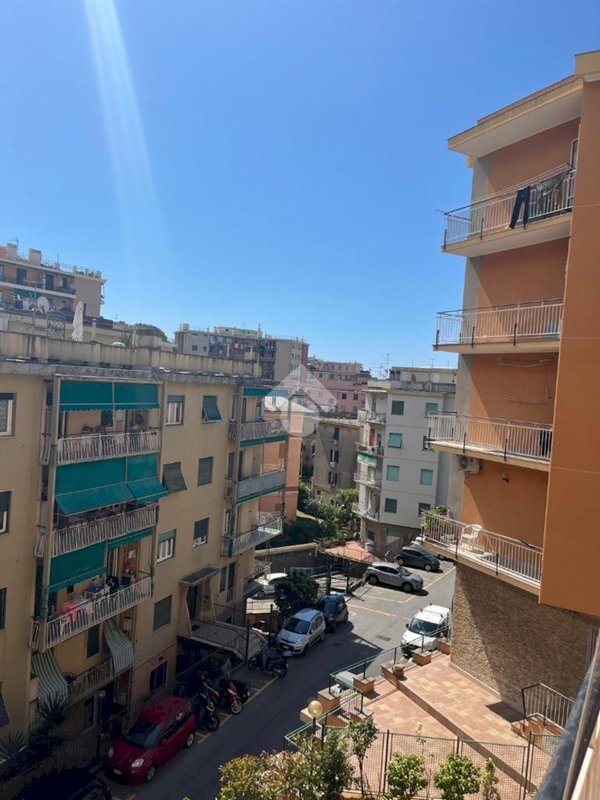 appartamento in vendita a Genova in zona Quinto al Mare