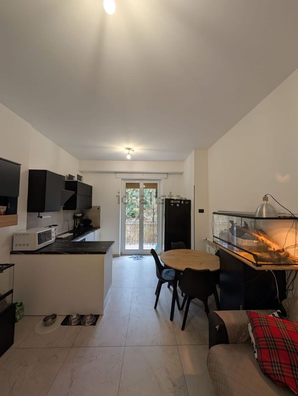 appartamento in vendita a Genova in zona Quezzi