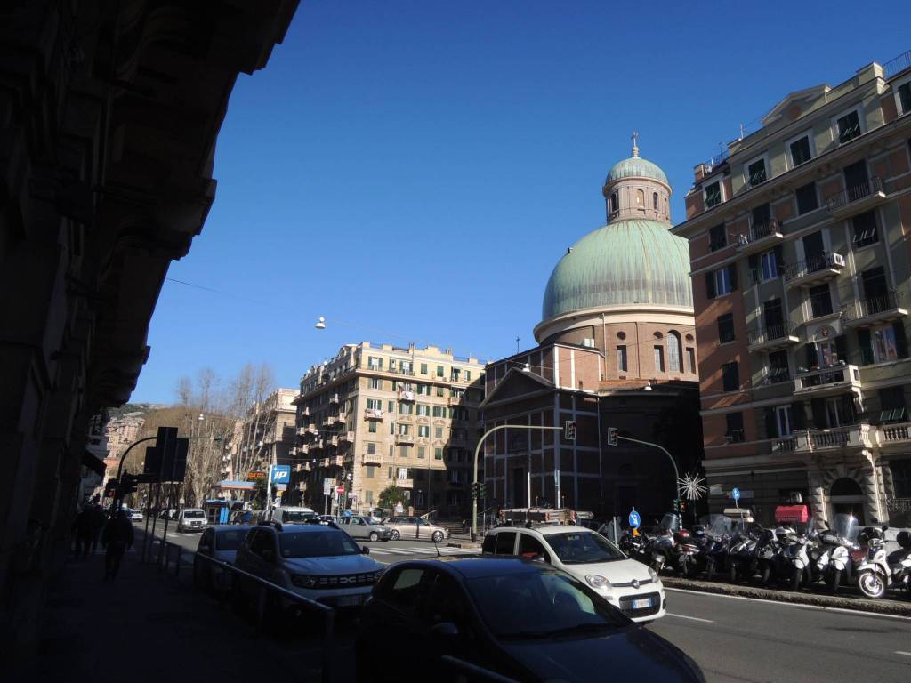 appartamento in vendita a Genova in zona Marassi