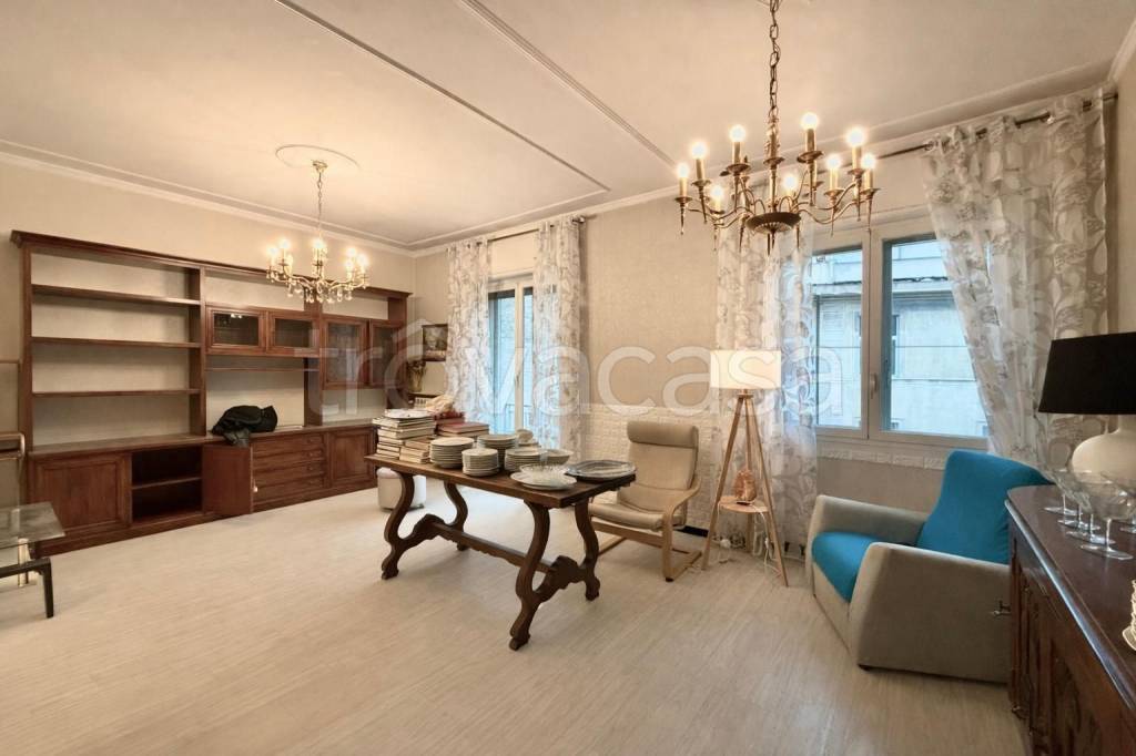 appartamento in vendita a Genova in zona Marassi