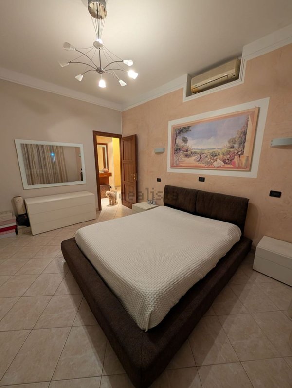 appartamento in vendita a Genova in zona Pegli