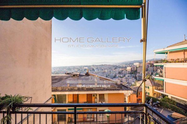 appartamento in vendita a Genova in zona Sturla