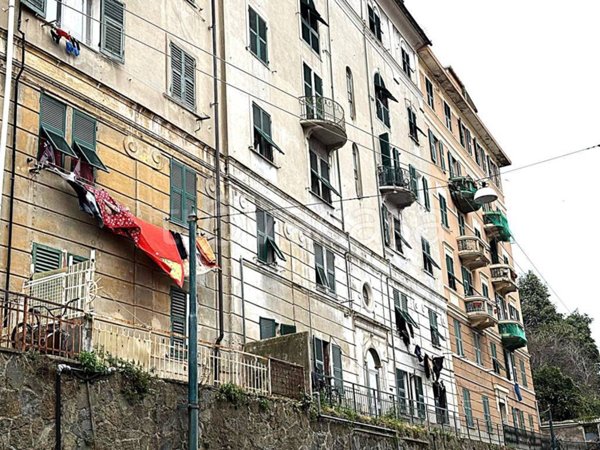 appartamento in vendita a Genova in zona Sampierdarena