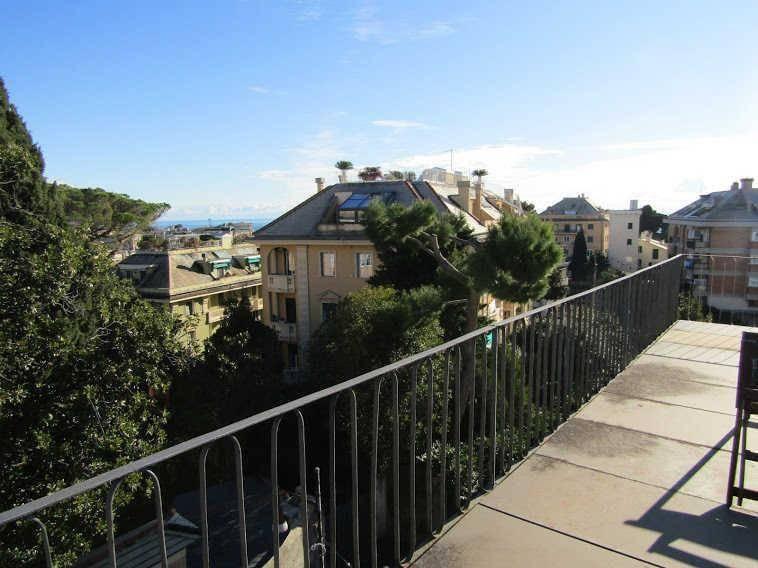 appartamento in vendita a Genova in zona Albaro