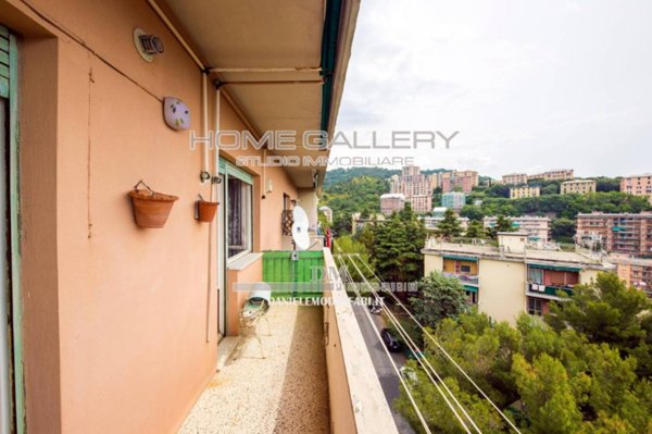 appartamento in vendita a Genova in zona Oregina