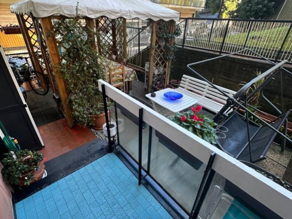 appartamento in vendita a Genova in zona Molassana