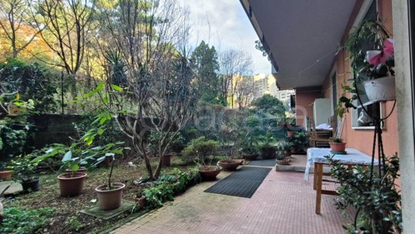 appartamento in vendita a Genova in zona Pegli