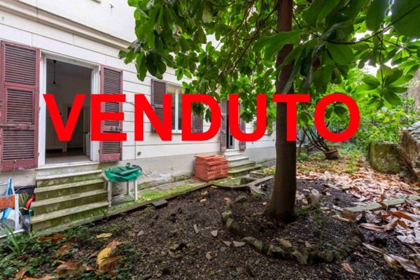 appartamento in vendita a Genova in zona Castelletto