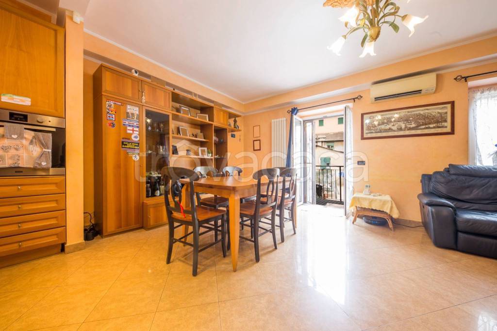 casa indipendente in vendita a Genova in zona Certosa