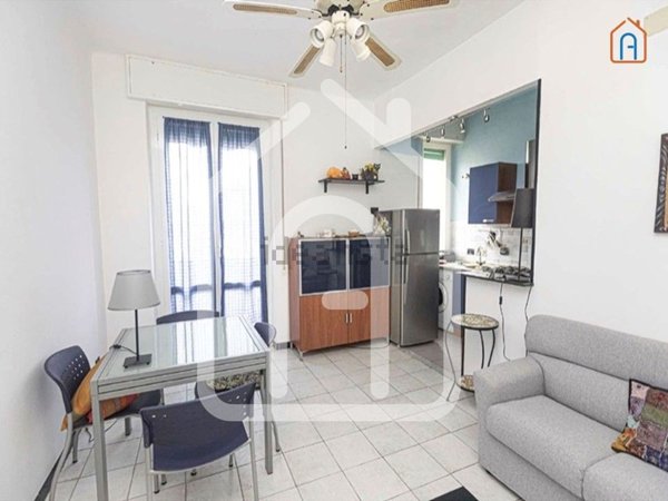 appartamento in vendita a Genova in zona Sestri Ponente