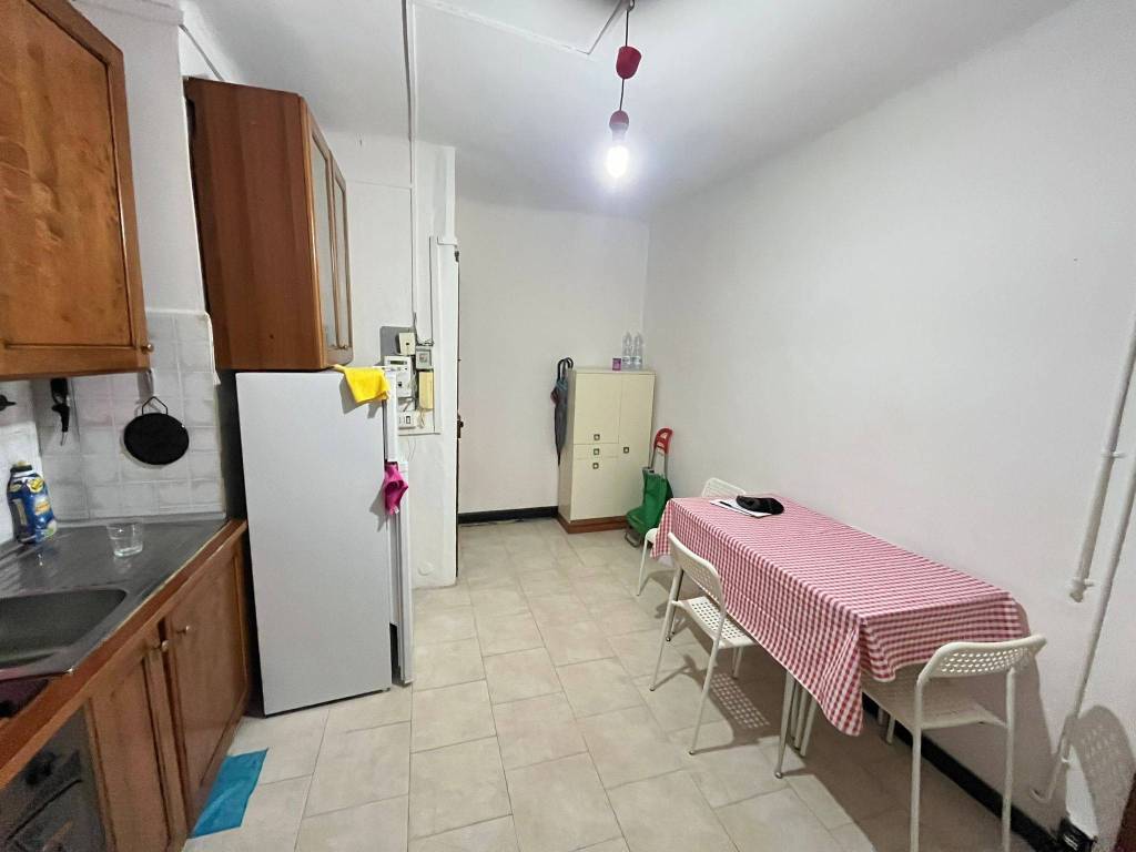 appartamento in vendita a Genova in zona Bolzaneto