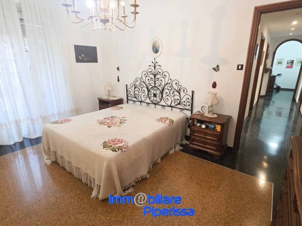 appartamento in vendita a Genova in zona Quezzi