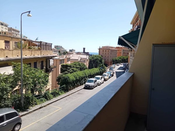 appartamento in vendita a Genova in zona Oregina
