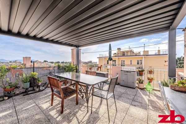 appartamento in vendita a Genova in zona Albaro