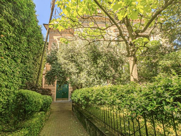 appartamento in vendita a Genova in zona Centro Storico