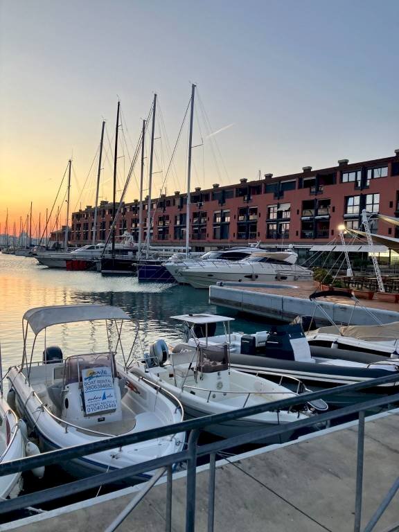 appartamento in vendita a Genova in zona Lagaccio / Granarolo