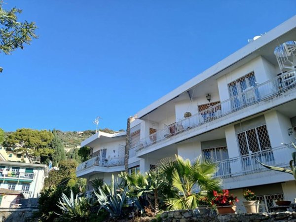 appartamento in vendita a Genova in zona Nervi