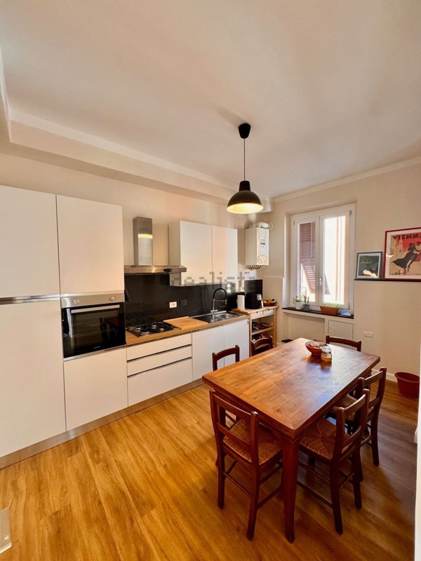 appartamento in vendita a Genova in zona Bolzaneto