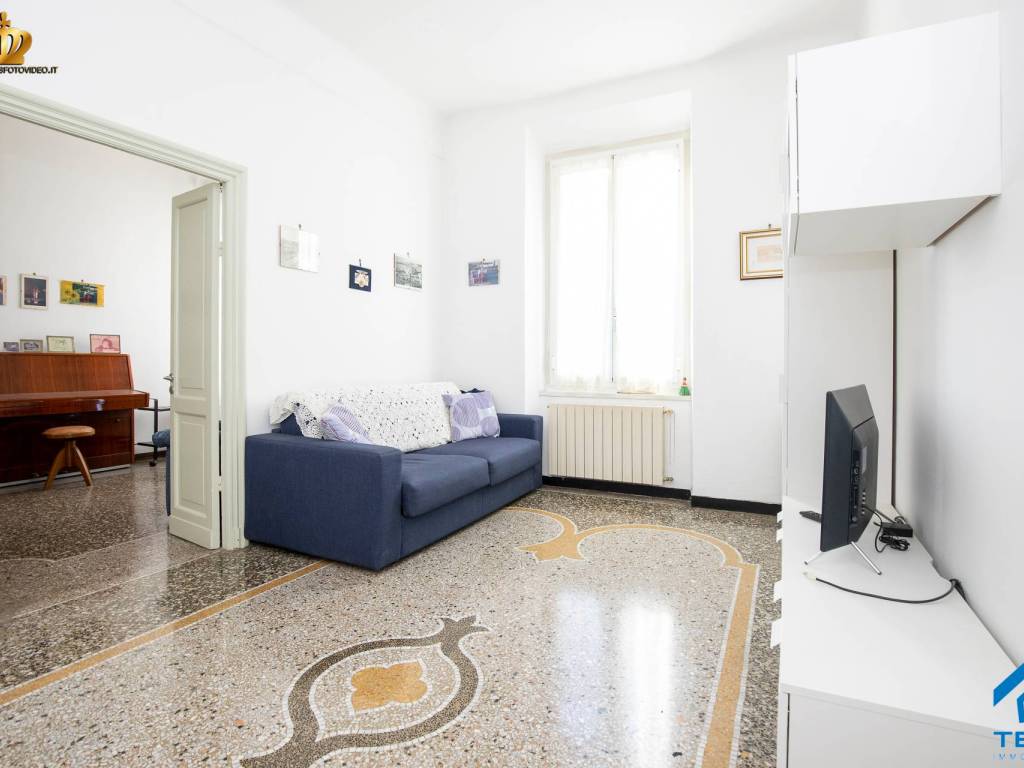 appartamento in vendita a Genova in zona Voltri