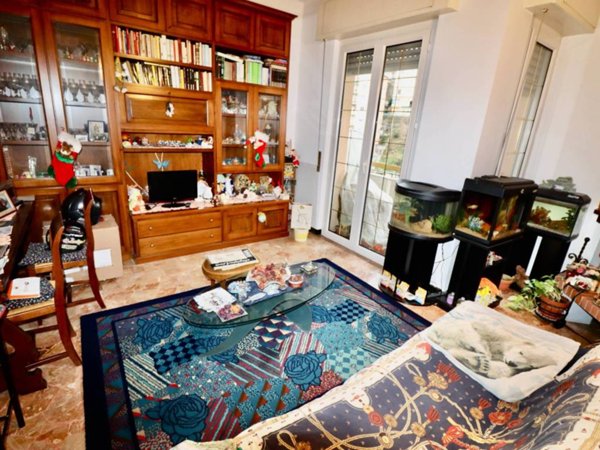 appartamento in vendita a Genova in zona Lagaccio / Granarolo