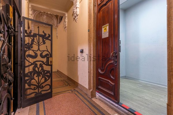 appartamento in vendita a Genova in zona San Vincenzo