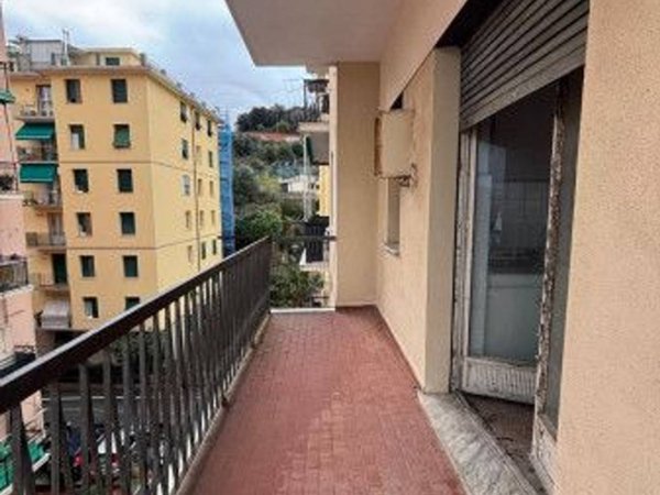 appartamento in vendita a Genova in zona Cornigliano