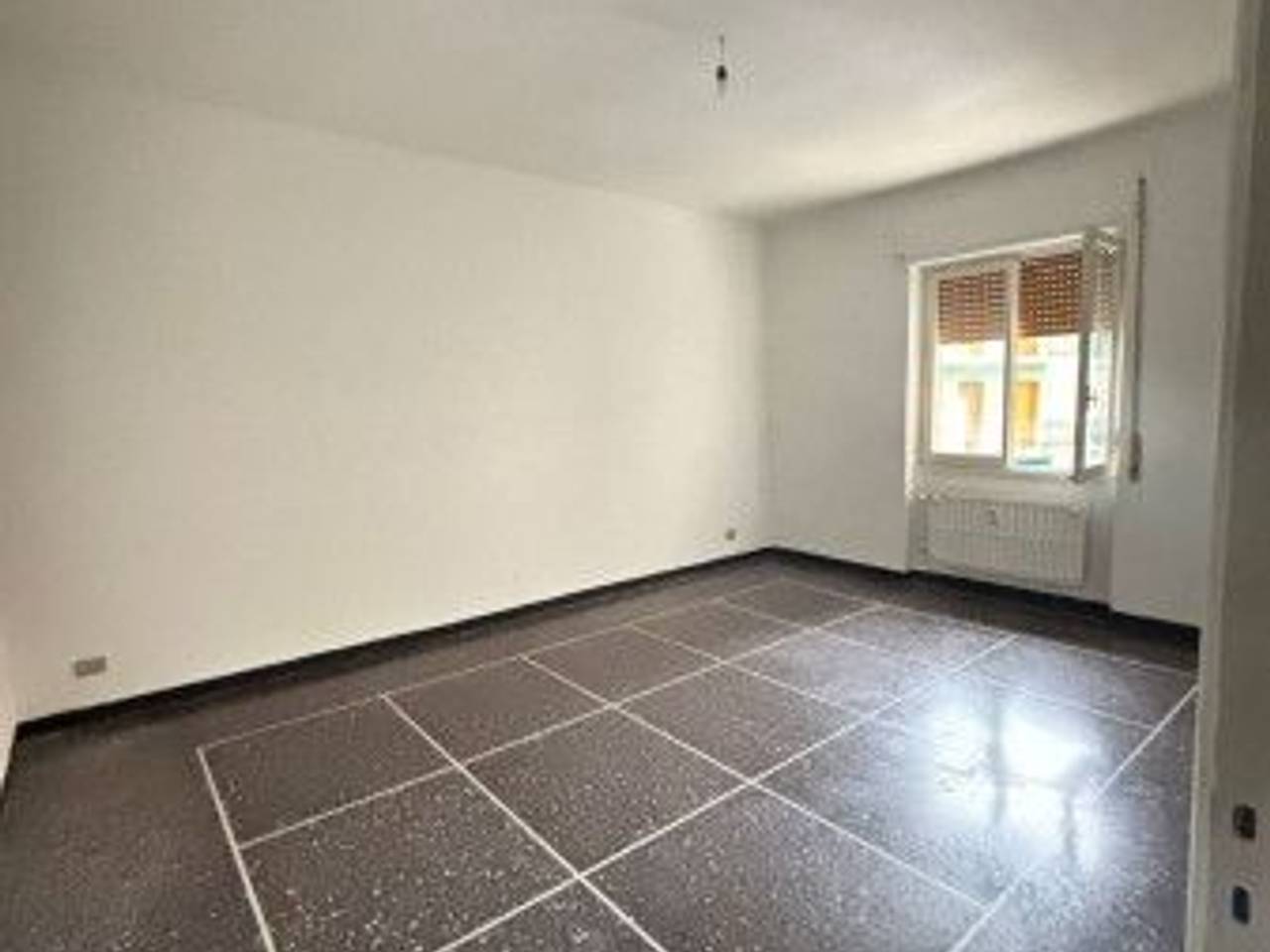 appartamento in vendita a Genova in zona Palmaro / Pra'