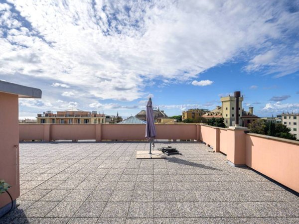 appartamento in vendita a Genova in zona Albaro