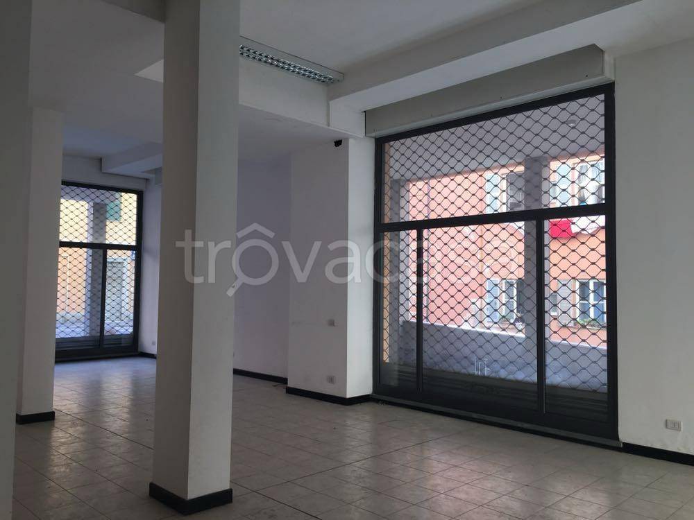 negozio in vendita a Genova in zona San Fruttuoso