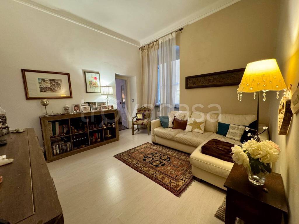 appartamento in vendita a Genova in zona Marassi