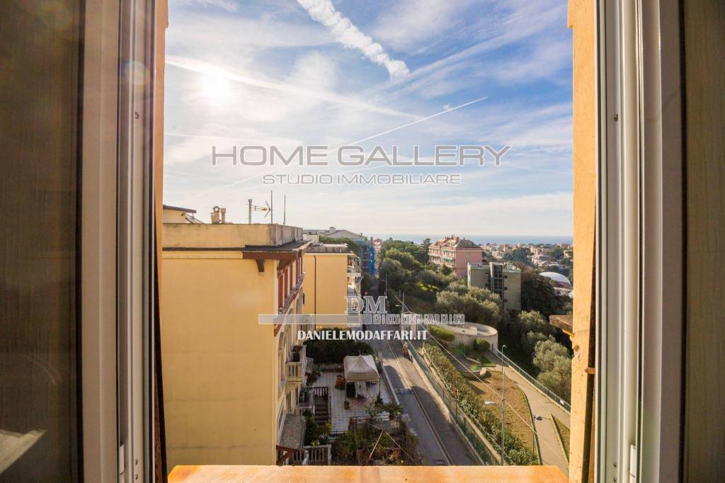 appartamento in vendita a Genova in zona Albaro