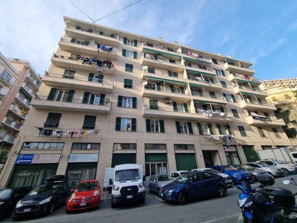 appartamento in vendita a Genova in zona Marassi