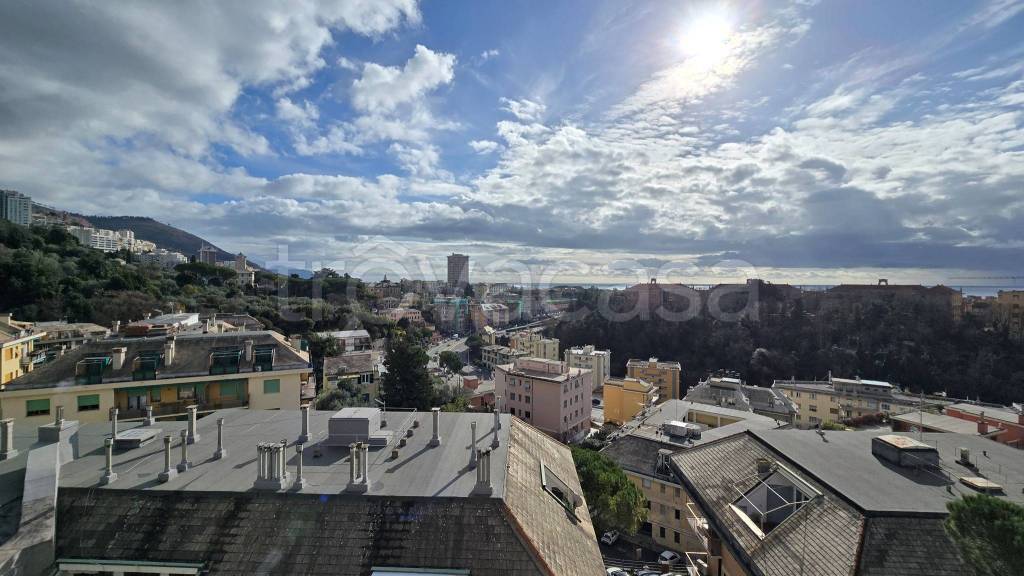 appartamento in vendita a Genova