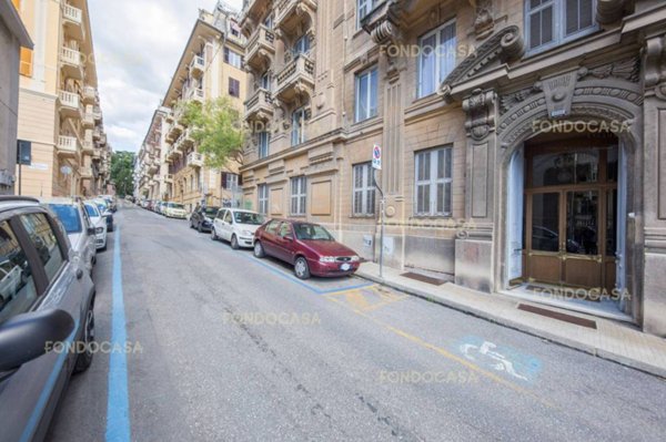 appartamento in vendita a Genova in zona Centro Storico