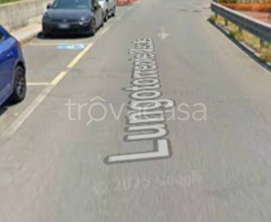 terreno edificabile in vendita a Genova in zona Pontedecimo