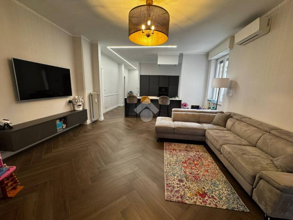 appartamento in vendita a Genova in zona Sampierdarena