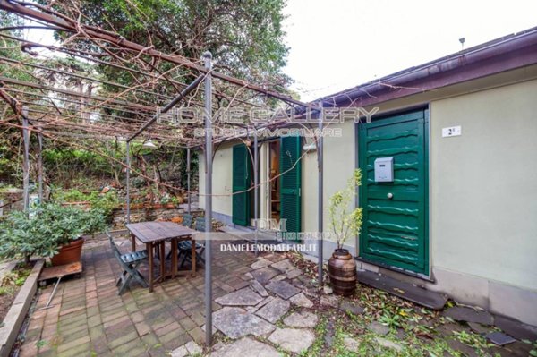 casa indipendente in vendita a Genova in zona Albaro