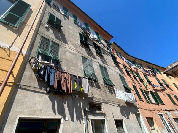 appartamento in vendita a Genova in zona Voltri
