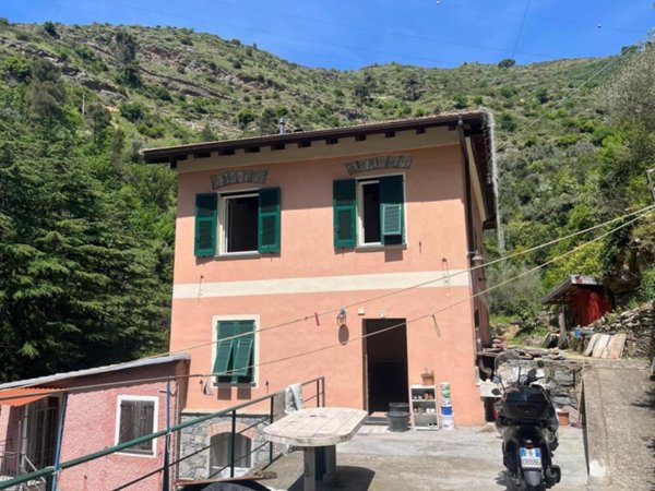 casa indipendente in vendita a Genova in zona Nervi