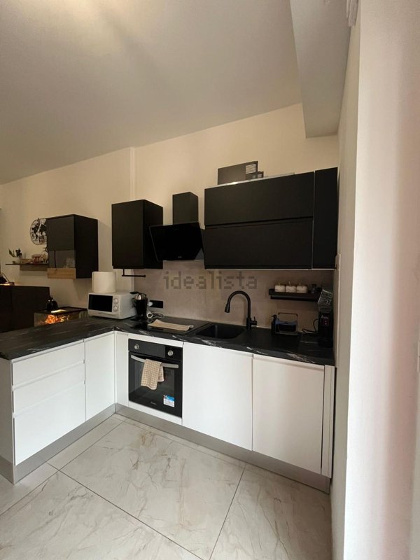 appartamento in vendita a Genova in zona Quezzi