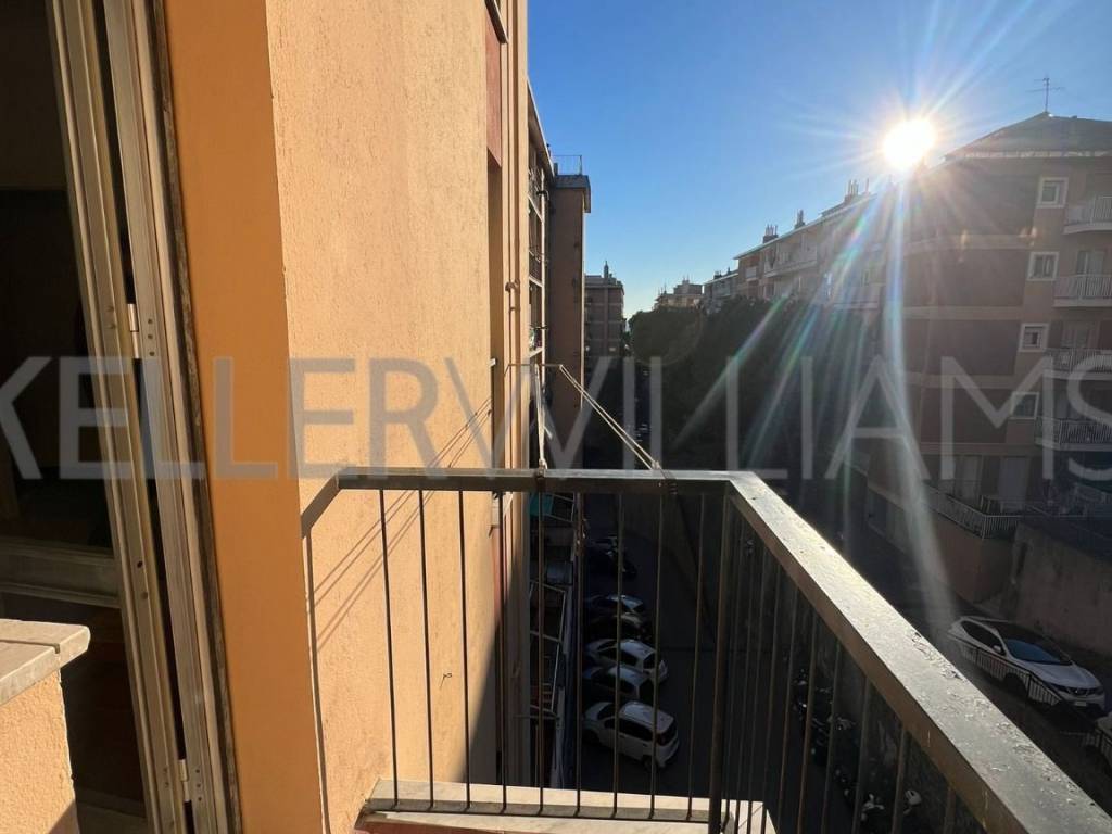 appartamento in vendita a Genova in zona Sampierdarena