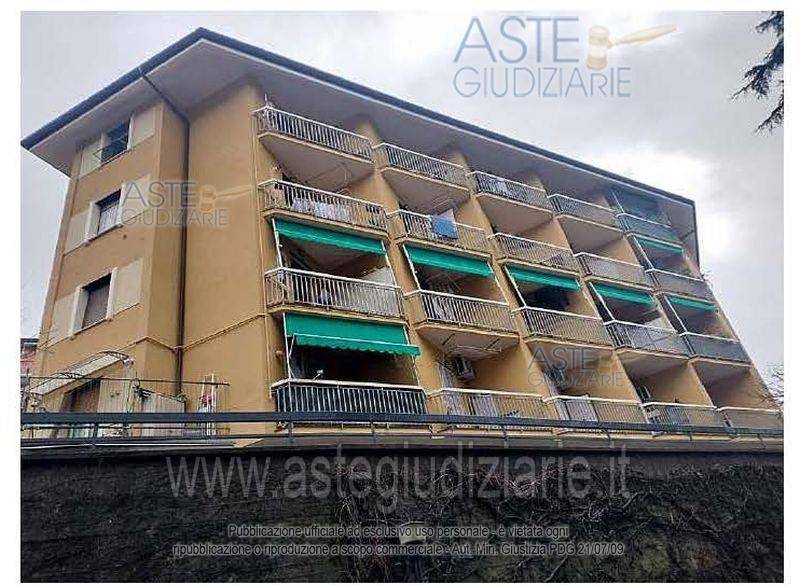 appartamento in vendita a Genova in zona Molassana