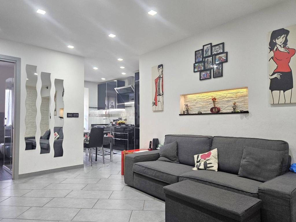 appartamento in vendita a Genova in zona Lagaccio / Granarolo