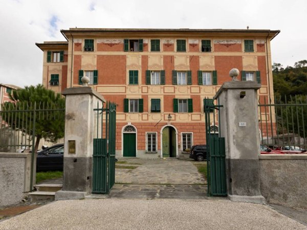appartamento in vendita a Genova in zona Pegli