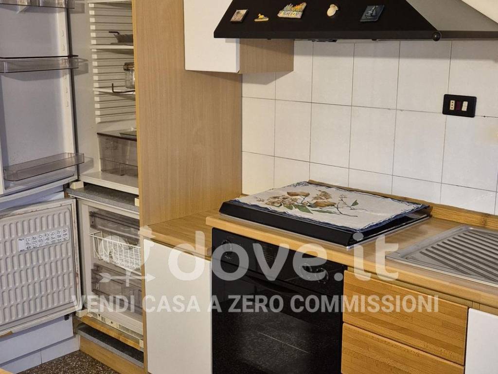 appartamento in vendita a Genova in zona Lagaccio / Granarolo