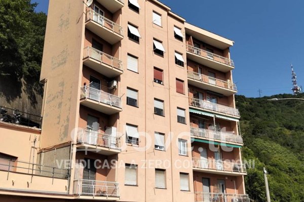 appartamento in vendita a Genova in zona Lagaccio / Granarolo