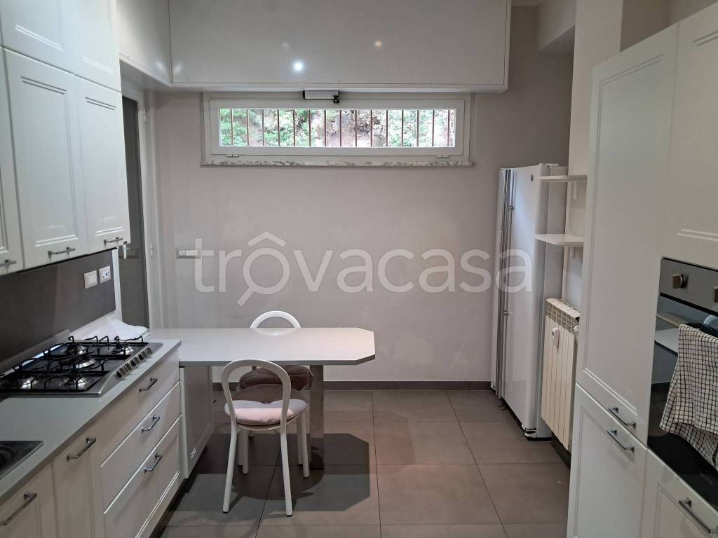 appartamento in vendita a Genova in zona Albaro