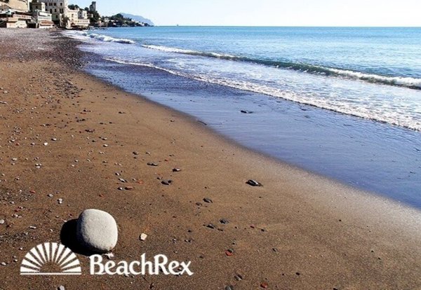 appartamento in vendita a Genova in zona Sturla